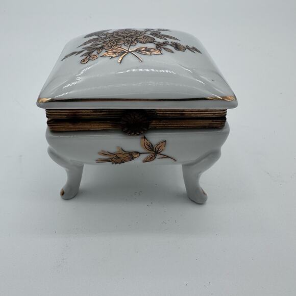 VTG Kalk German Golded Flower Porcelain Trinket Handmade Box C1955 Footed *READ - Picture 1 of 16